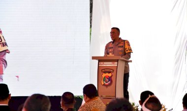 Polda-NTT-Gelar-Deklarasi-Pilkada-Damai-untuk-Wujudkan-Pemilu-Aman-dan-Kondusif