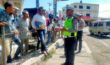 Sat-Lantas-Polres-Manggarai-gelar-Patroli-KRYD,-PAMTURLALIN,-dan-Himbauan-Kamseltibcarlantas-di-Kota-Ruteng