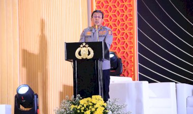 Irwasum-Ingatkan-Peran-Penting-Polwan-di-Sarasehan-HUT-ke-76