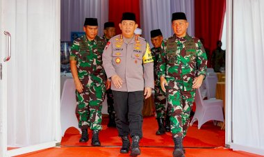 Kapolri-Hadiri-Doa-Bersama-Lintas-Agama-Perayaan-HUT-ke-79-TNI
