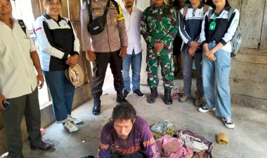 Bhabinkamtibmas-Cibal-barat-dan-Dinas-Kesehatan-Manggarai-mendampingi-Penanganan-ODGJ-di-Kecamatan-Cibal-Barat