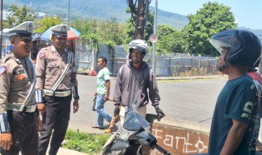 Sat-Lantas-Polres-Manggarai-Gelar-Patroli-KRYD,-PAMTURLALIN,-dan-Himbauan-Kamseltibcar-Lantas-di-Kota-Ruteng