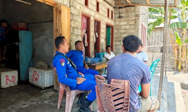 Sat.-Polairud-Polres-Manggarai-Laksanakan-Patroli-dan-Sambang-untuk-Jaga-Kamtibmas-di-Wilayah-Pesisir