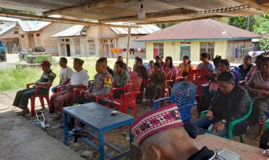 Bhabinkamtibmas-Kec.-Rahong-Utara-Melaksanakan-Kunjungan-dan-Himbauan-Kamtibmas-di-Kampung-Bere