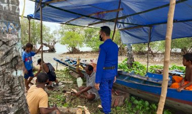 Polairud-Polres-Manggarai-Laksanakan-Patroli-dan-Sambang-di-Dusun-Motor-Pecah-Kec.Reok-Kabupaten-Manggarai