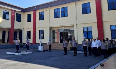 Wakapolres-Manggarai-Pimpin-Apel-Mingguan-dan-Sampaikan-Arahan-Penting