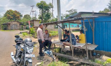 Bhabinkamtibmas-Kec.-Ruteng-Lakukan-Patroli-dan-Sambang-Wilayah-Binaan