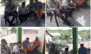 Bhabinkamtibmas-Kec.-Reok-Barat-Sambangi-Warga-Kampung-Pering,-Sampaikan-Himbauan-Pilkada-Damai