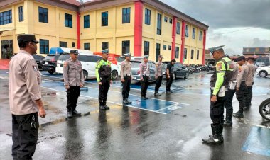 Kanit-I-SPKT-Pimpin-Serah-Terima-Tugas-Piket-SPKT-dan-Piket-Fungsi-Polres-Manggarai