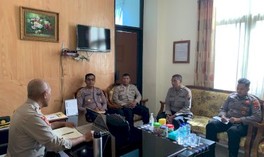 Wakapolres-Manggarai-Pimpin-Anev-Personil-Bag-Logistik:-Sampaikan-Beberapa-Hal-Penting-Mengenai-Logisitik-Polres-Manggarai