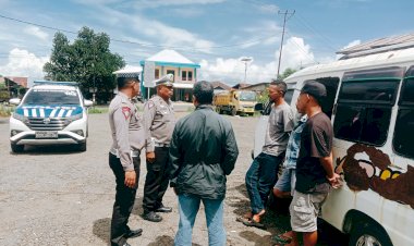 Sat-Lantas-Polres-Manggarai-Gelar-Patroli-KRYD,-Pamturlalin,-dan-Himbauan-Kamseltibcar-Lantas-di-Ruteng