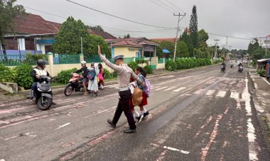Sat-Lantas-Polres-Manggarai-Laksanakan-Pengamanan-dan-Pengaturan-Lalu-Lintas,-tingkatkan-kesadaran-Berlalu-Lintas.