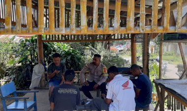 Bhabinkamtibmas-Desa-Nenu-Gelar-Patroli-dan-Sosialisasi-Pencegahan-TPPO-dan-HPR