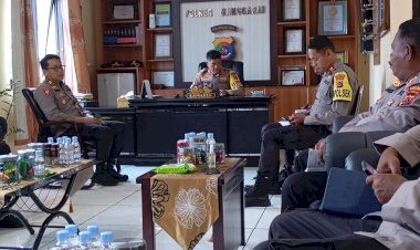 Pimpin-Anev-Mingguan-Kapolres-Manggarai-Sampaikan-Arahan-dan-Penekanan-Penting