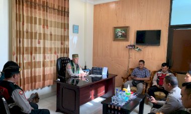 Polres-Manggarai-Gelar-Binrohtal-untuk-Tingkatkan-Keimanan-dan-Ketakwaan-Personel