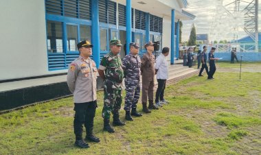 Kapolsek-Reo-Hadiri-Apel-Penutupan-Koordinasi-Penyelenggaraan-Angkutan-Laut-Natal-2024-dan-Tahun-Baru-2025