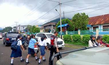 Samapta-Polres-Manggarai-Laksanakan-Patroli-Dalam-Kota-dan-Pengaturan-Lalin