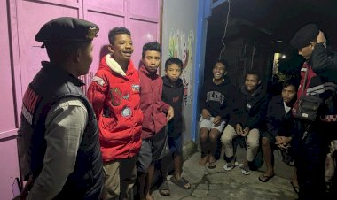 Anggota-Samapta-Polres-Manggarai-Gelar-Patroli-Perintis-Presisi-untuk-Jaga-Kamtibmas-Kota-Ruteng