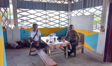 Bripka-Yoni-Tandungan-Laksanakan-Patroli-dan-Sambang-Warga-di-Kecamatan-Ruteng