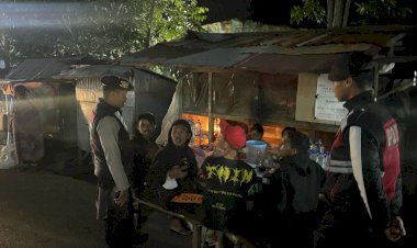 Anggota-Samapta-Polres-Manggarai-Gelar-Patroli-Perintis-Presisi-Pada-Malam-Hari-di-Kota-Ruteng