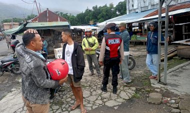 Anggota-Samapta-Polres-Manggarai-Laksanakan-Patroli-Kota-dan-Pengaturan-Lalu-Lintas