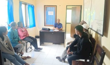 Jumat-Curhat:-Polsek-Cibal-Respon-Keluhan-dan-Aspirasi-Warga-Desa-Welu