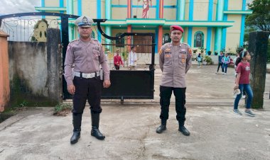 Polres-Manggarai-Laksanakan-Pengamanan-Ibadah-Minggu-di-Gereja-Gereja-Wilayah-Kecamatan-Langke-Rembong