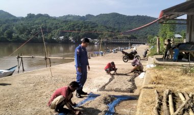 Patroli-dan-Sambang-Sat-Polairud-Polres-Manggarai:-Himbauan-Keamanan-dan-Keselamatan-Nelayan