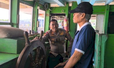 Polairud-Polres-Manggarai-Laksanakan-Patroli-dan-Sambang-di-Pelabuhan-Reo