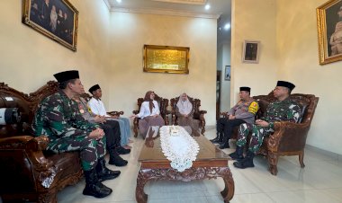 Kapolri-Berikan-Penghargaan-Rekpro-Bintara-ke-Daffa,-Sepupu-Almarhum-Briptu-Ghalib