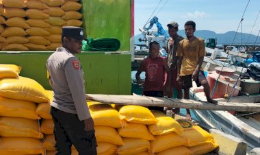 KP3-Laut-Pelabuhan-Reo-Laksanakan-Pengamanan-Aktivitas-Bongkar-Muat-di-Pelabuhan-Laut-Kelas-II-Reo