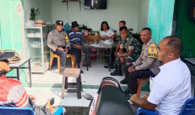 Bhabinkamtibmas-Gelar-Patroli-dan-Sambang,-Tindak-Lanjut-Keluhan-Warga-di-Pasar-Puni