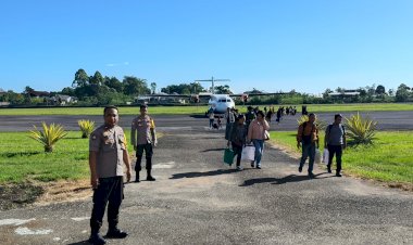 KP3-Udara-Frans-Sales-Lega-Ruteng-Laksanakan-Pengamanan-Penerbangan-Wings-Air-IW-1990/1991