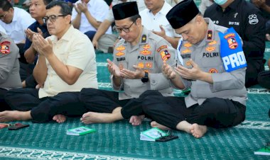 Mabes-Polri-Gelar-Doa-dan-Zikir-Bersama-untuk-Kelancaran-Rangkaian-Peringatan-Hari-Bhayangkara-ke-79
