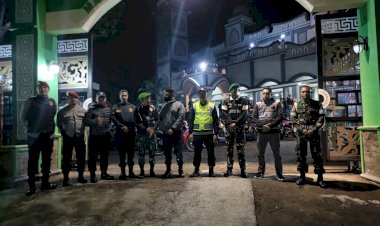 Polres-Manggarai-Laksanakan-Pengamanan-Malam-Takbiran-Idul-Adha-1446-H