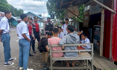 Patroli-Dialogis-Samapta:-Melibatkan-Dialog-Dengan-Masyarakat-Untuk-Menjalin-Hubungan-Baik-Dan-Mendapatkan-Informasi-Terkait-Potensi-Gangguan-Keamanan