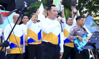 Kapolri-Hadiri-CFD-Bhayangkara-Sport-Day,-Sapa-Warga-di-Bundaran-HI