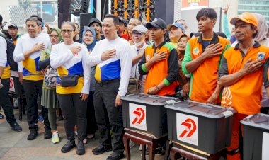 Kapolri-Hadiri-CFD-Hari-Bhayangkara-'Polri-untuk-Masyarakat',-Disambut-Antusias-Warga