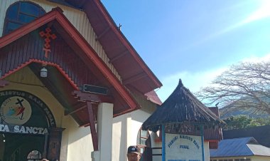 Polsek-Cibal-Komitmen-Dalam-Pengamanan-Misa-Minggu-Di-Gereja-Paroki-Kristus-Raja-Pagal