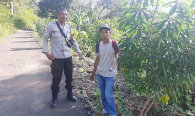 Bhabinkamtibmas-Reok-Barat-Aktif-Edukasi-Ketahanan-Pangan--Kepada-Warga-Di-Dusun-Lada