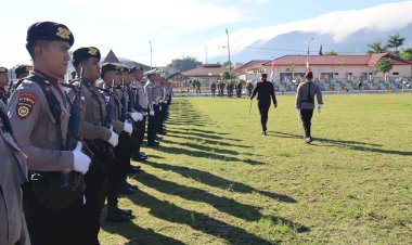 Upacara-Peringatan-Hari-Bhayangkara-ke-79-Tingkat-Polres-Manggarai-Berlangsung-Khidmat-di-Lapangan-Motang-Rua-Ruteng