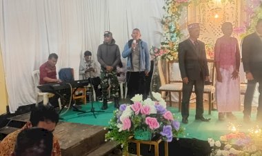 Bhabinkamtibmas-dan-Babinsa-Ruteng-Bersinergi-Amankan-Pesta-Pernikahan-Warga