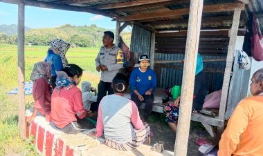 Bhabinkamtibmas-Kelurahan-Reo-Aktif-Sambangi-Warga-Tanam-Bawang,-Dukung-Ketahanan-Pangan-Dan-Kamtibmas