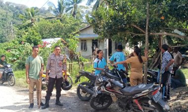 Bhabinkamtibmas-Desa-Robek-Hadiri-Kegiatan-Eliminasi-Hewan-Penular-Rabies-Bersama-Aparat-Desa