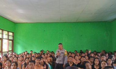 Bhabinkamtibmas-Kecamatan-Ruteng-Berikan-Penyuluhan-Dalam-Kegiatan-MPLS-di-SLTA-Negeri-Anam