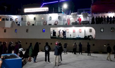 KP3-Laut-Reo-Siaga-Amankan-Kedatangan-dan-Keberangkatan-Kapal-Penumpang