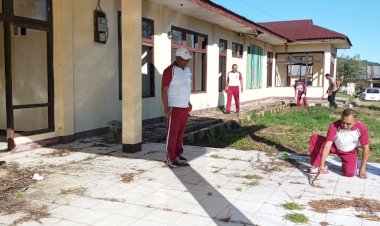 Sinergi-dan-Kebersamaan-dalam-Apel-Pagi-dan-Jumat-Bersih-Polres-Manggarai