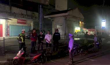 Sat-Lantas-Polres-Manggarai-Intensifkan-Patroli-Malam,-Antisipasi-Balap-Liar,-Parkir-Liar-dan-Laka-Lantas
