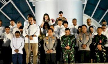 Kapolda-NTT-Ikuti-Doa-Bersama-di-Halaman-Kantor-Gubernur,-Tegaskan-Komitmen-Jaga-Kedamaian.