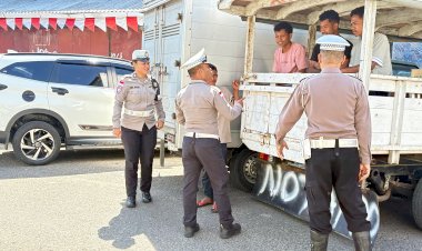 Sat-Lantas-Polres-Manggarai-Gelar-Patroli-KRYD,-Pamturlalin,-dan-Himbauan-Kamseltibcar-di-Kota-Ruteng